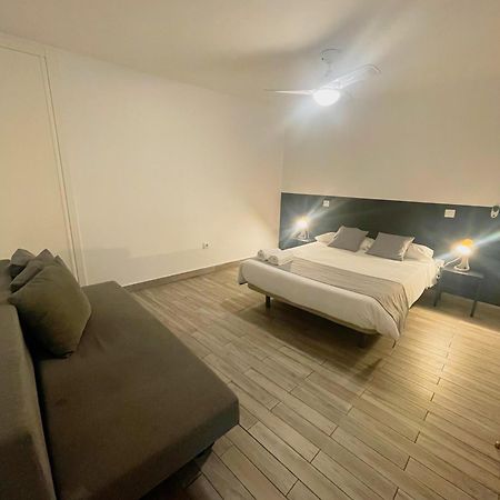 Arce Habitaciones Madrid Esterno foto