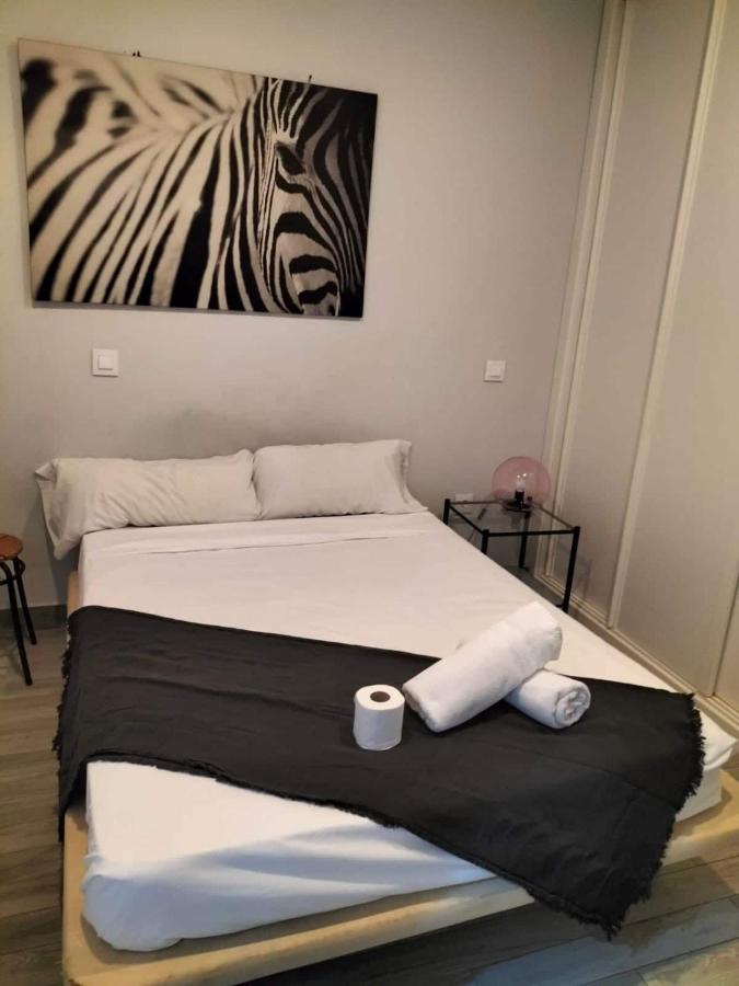 Arce Habitaciones Madrid Esterno foto